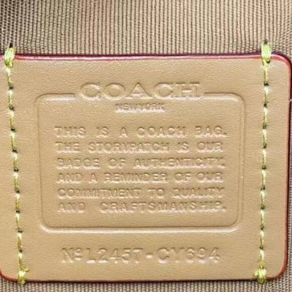 COACH CY694 Teri Underarm Bag Size 24.5*15*7 cm - Picture 8 of 8